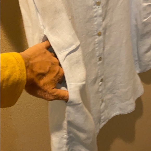 Baci Linen Button up tunic with pockets - Picture 5 of 5